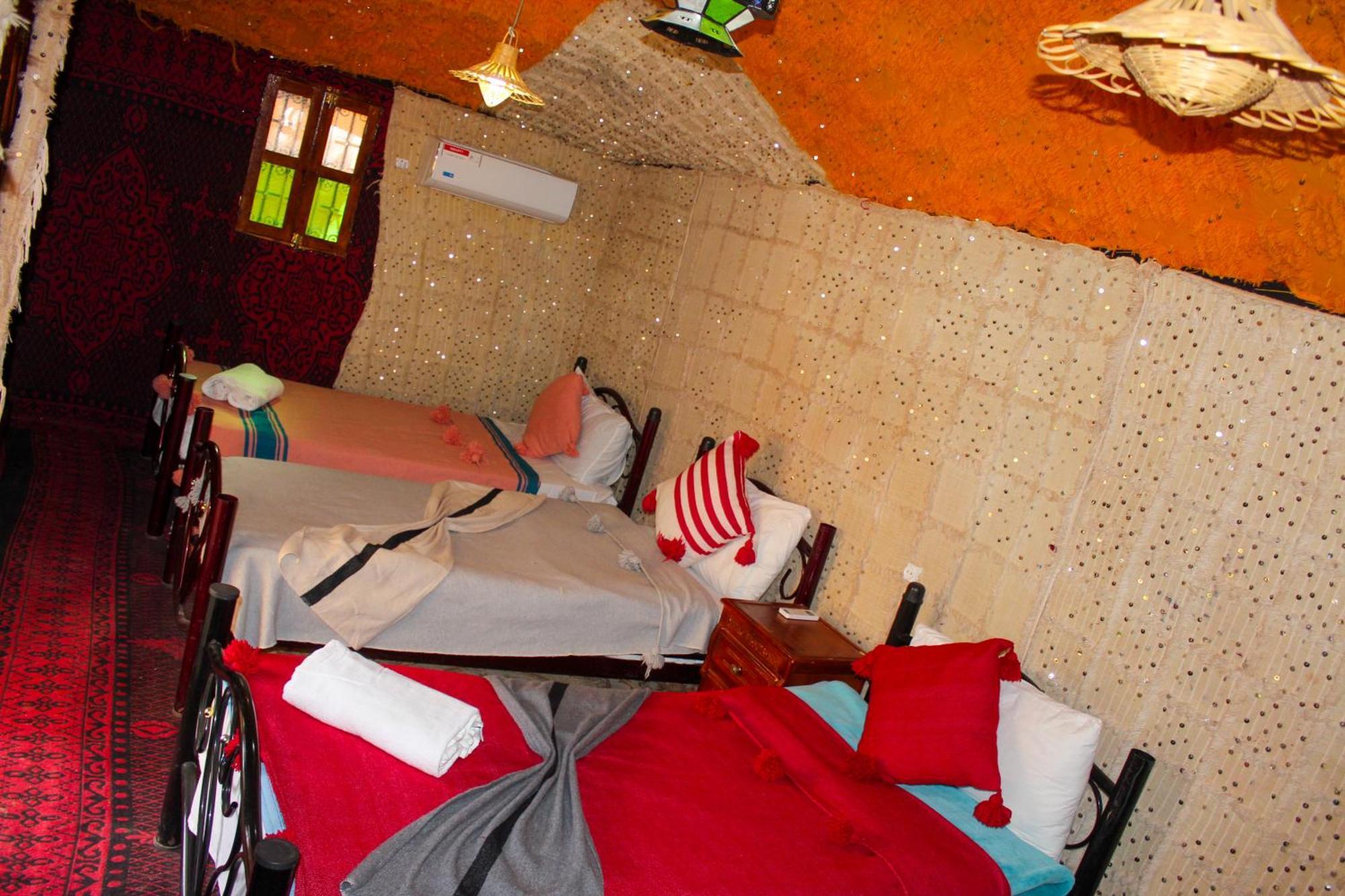 Riad Soleil Du Monde Загора Екстериор снимка